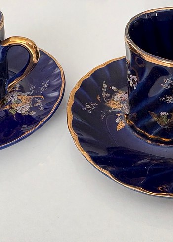 Lacivert ve Altın Detaylı Porselen Fincan Takımı - Görsel 3