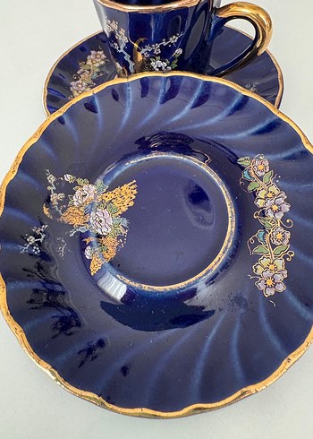 Lacivert ve Altın Detaylı Porselen Fincan Takımı - Görsel 4