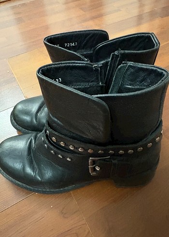 Siyah Tokalı Deri Biker Botlar - Görsel 3