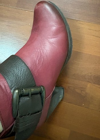 Bordo Deri Tokalı Kadın Bot - Görsel 5
