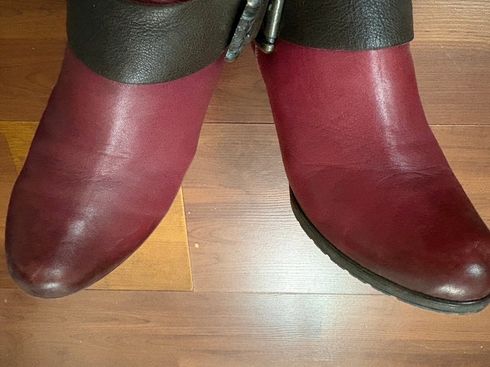 Bordo Deri Tokalı Kadın Bot - Görsel 4