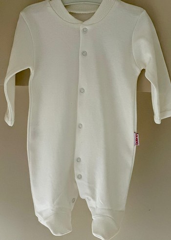 Bebek Erkek Beyaz Pamuklu Hastane Tulumu - Görsel 9