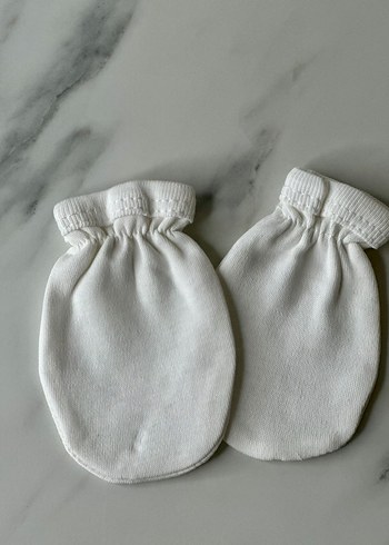 Bebek Erkek Beyaz Pamuklu Hastane Tulumu - Görsel 5