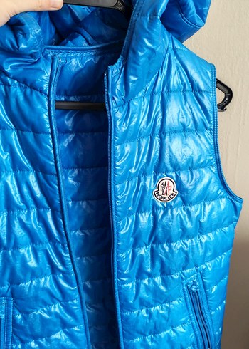 Moncler m