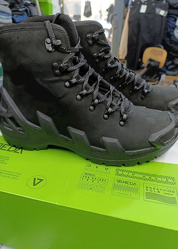 Erkek Siyah Kamuflaj Desenli Bağcıklı Bot - Görsel 2