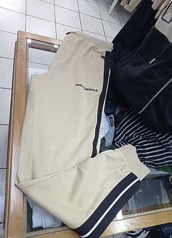 Karl LAGERFELD EŞOFMAN TAKIMI  - Görsel 6