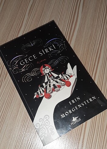 Beden Renk Gece Sirki Roman Pegasus Fantastik Macera Erin Morgenstern