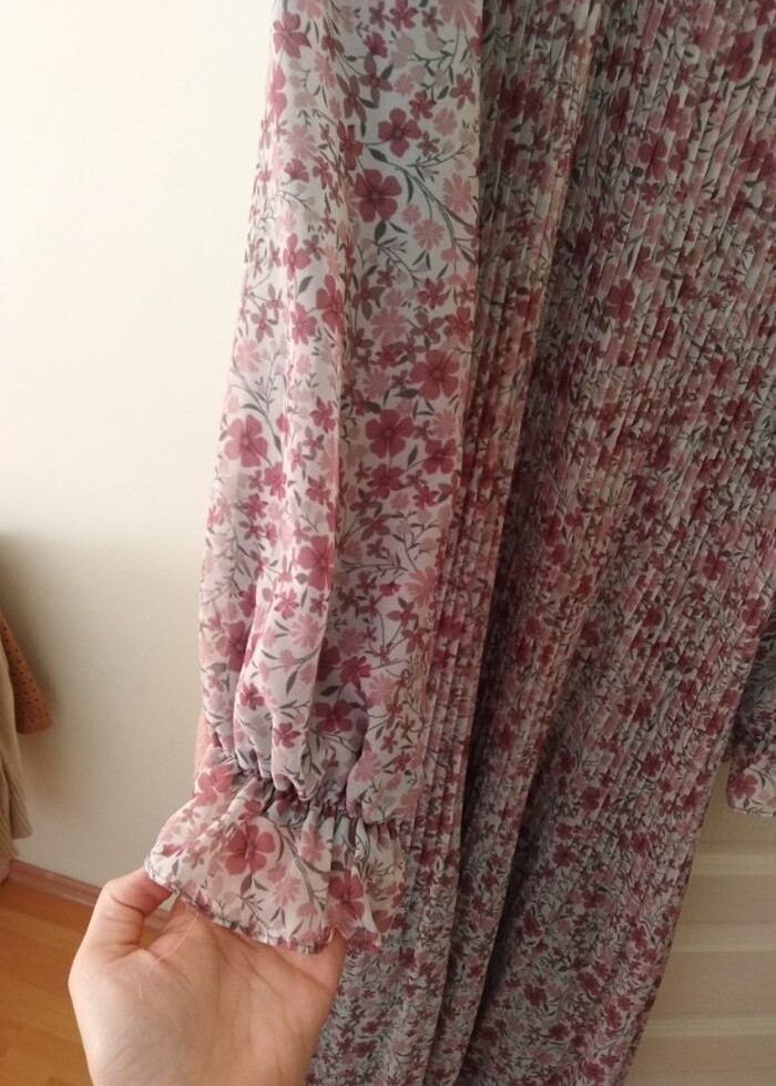 Pılıselı Elbıse - Görsel 3