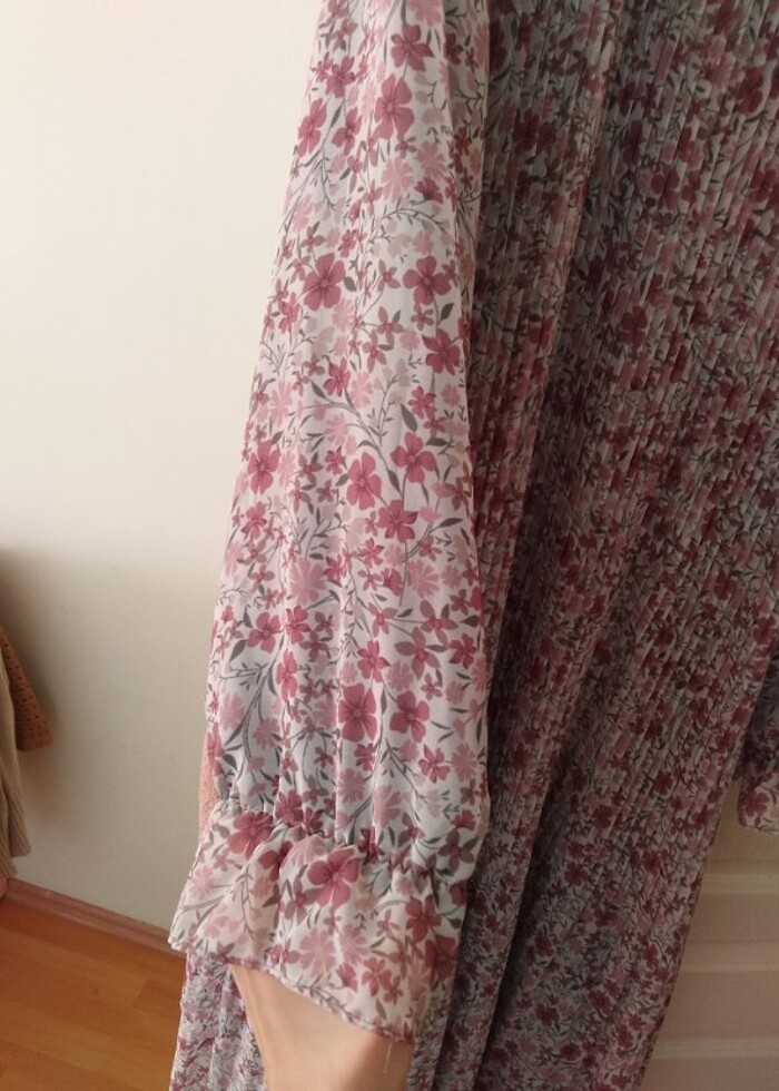 Pılıselı Elbıse - Görsel 5