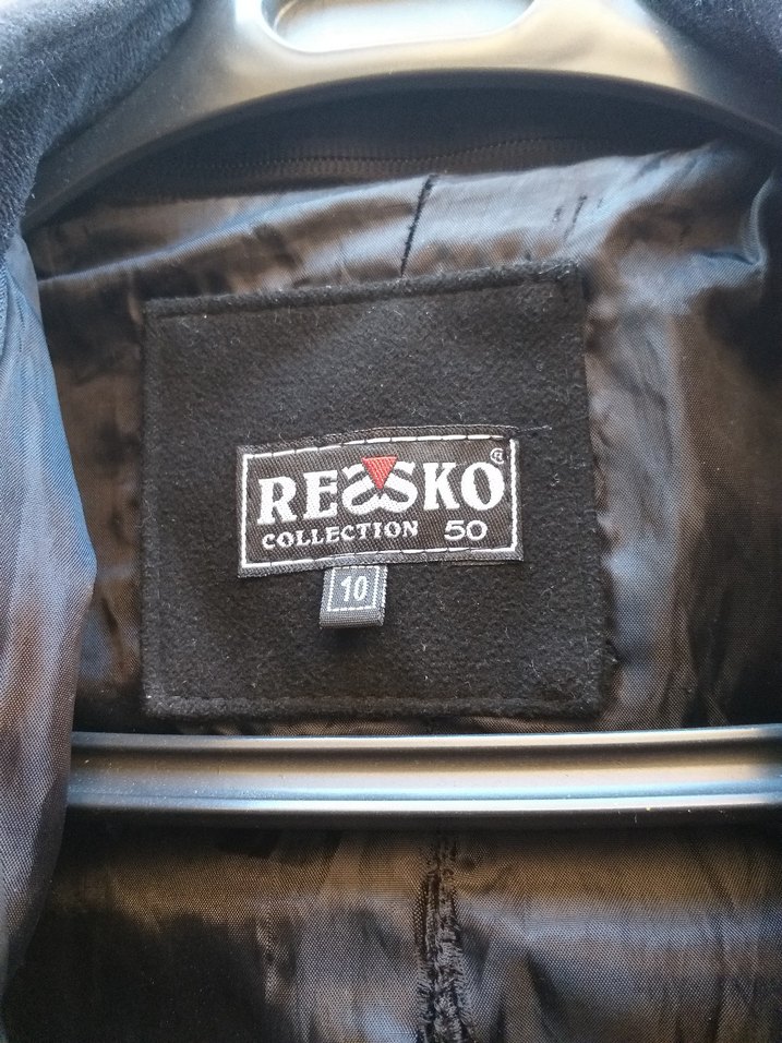 Erkek Çocuk Siyah Düğmeli Kaban - Görsel 4