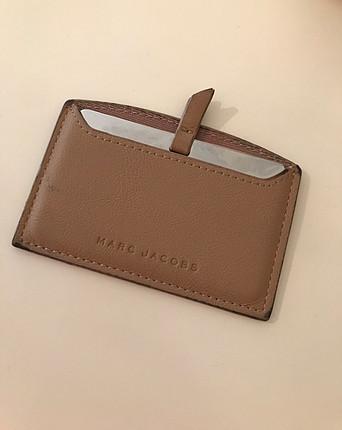 Marc Jacobs Canta Aynasi