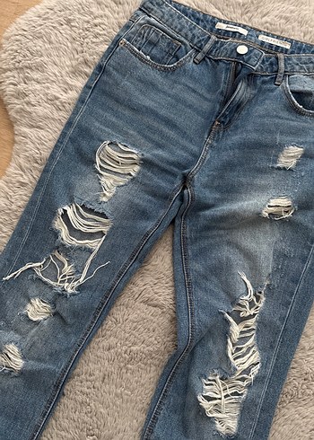 Kadın Mavi Yırtık Denim Pantolon - Görsel 2