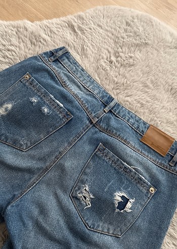 Kadın Mavi Yırtık Denim Pantolon - Görsel 4