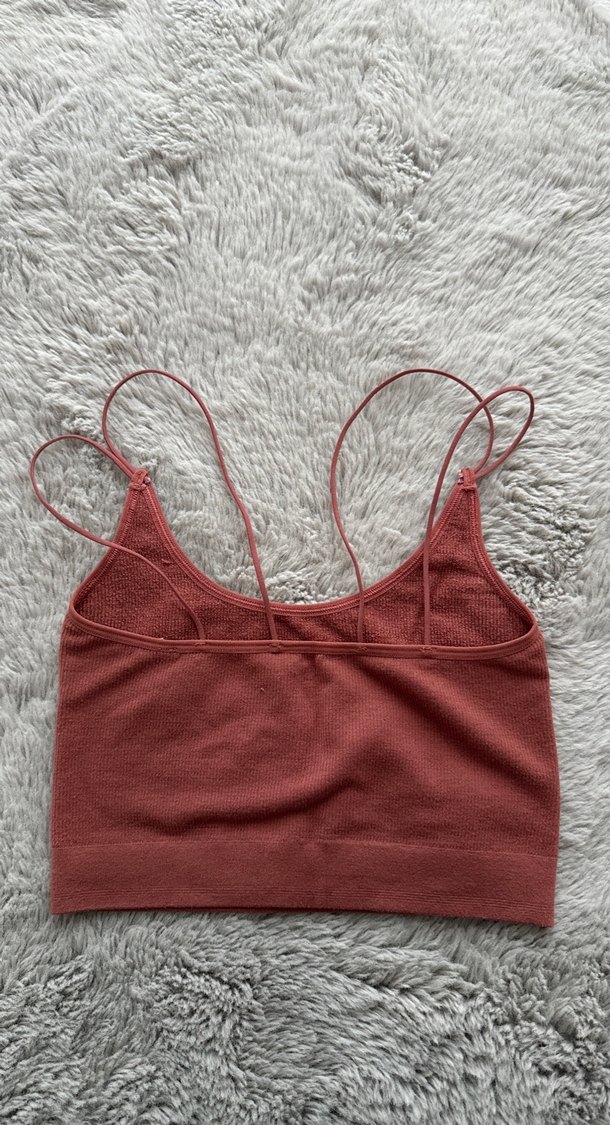 Çift Askılı Kırmızı Kadın Atlet - Görsel 2