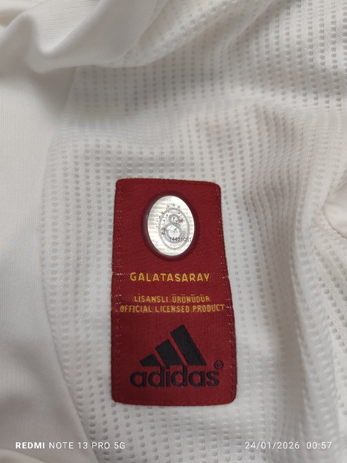 Erkek Beyaz Kısa Kollu Spor Forma - Görsel 5