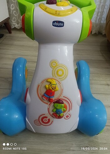 Chicco Bebek yürüteç oyuncak