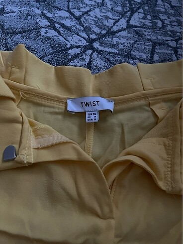 Twist Kumaş şort