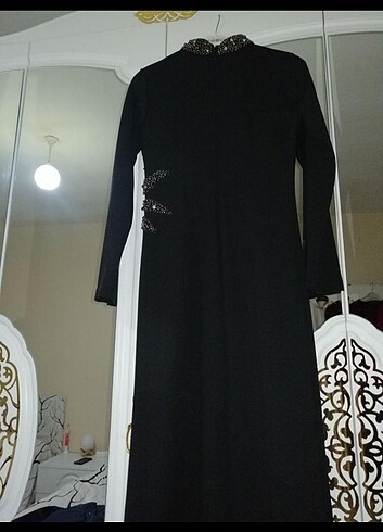 Taşlı elbise