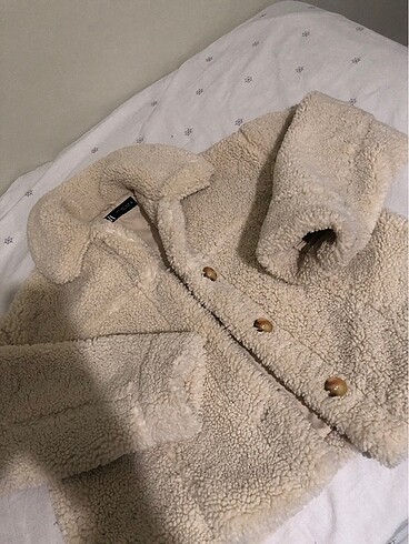 Zara peluş mont
