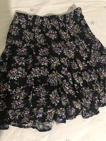 Zara Şort etek çiçek desenli