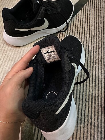 36 Beden siyah Renk Nike unisex siyah kadın spor ayakkabı