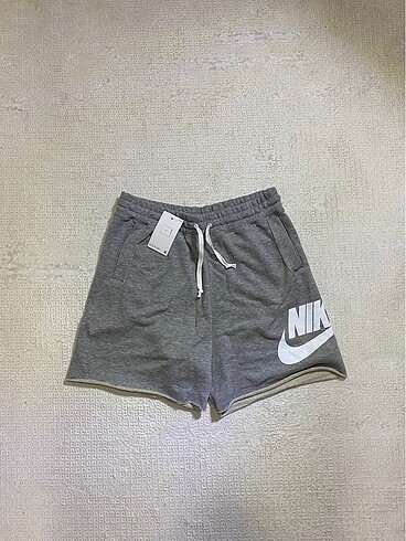 Nike alumni