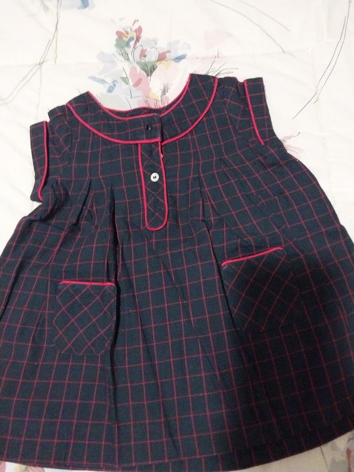 Kız Çocuk Çiçekli ve Kareli Kolsuz Elbiseler - Görsel 3