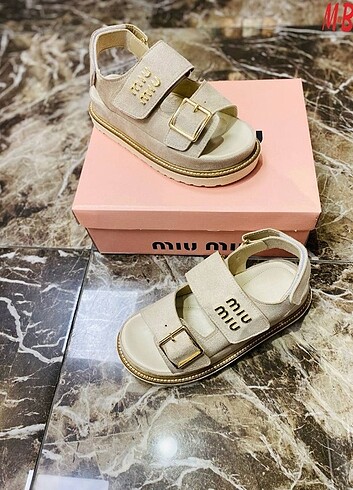 Miu miu sandalet