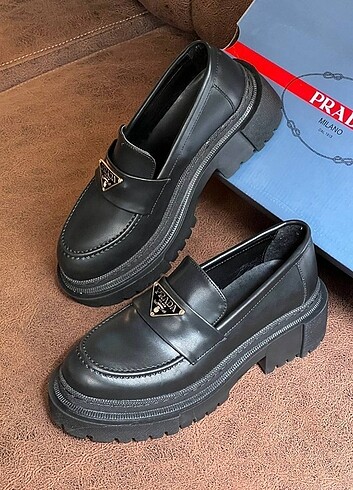 37 Beden siyah Renk Prada loafer