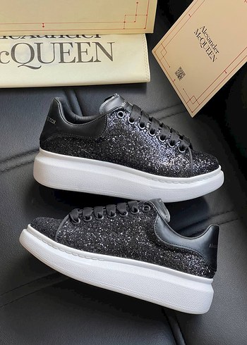 38 Beden siyah Renk Alexander McQueen bayan spor ayakkabı
