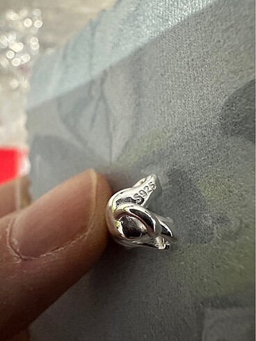 Beden gri Renk Pandora sarılan kedi charm