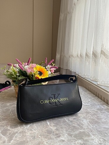 Calvin klein çanta
