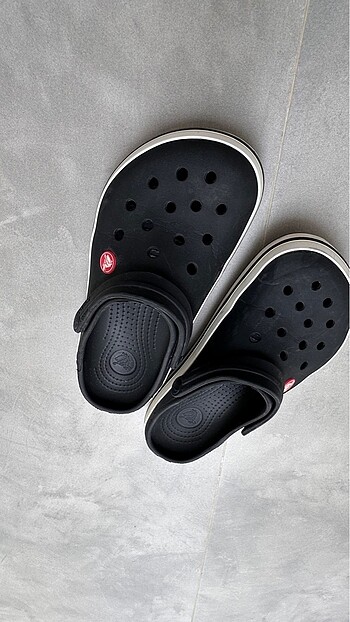 37 Beden siyah Renk Crocs terlik