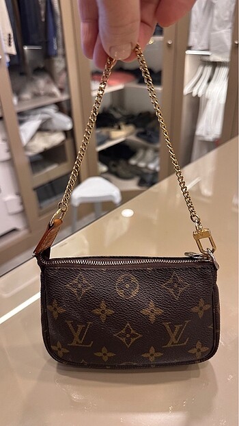 Louis Vuitton Pochette Accessoires Monogram