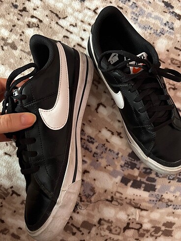 37,5 Beden nike ayakkabı