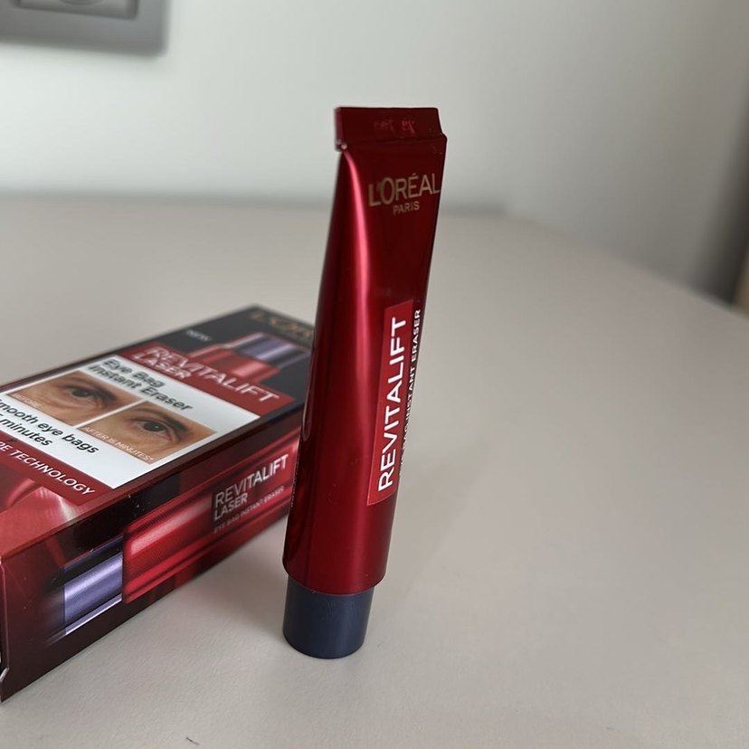 Loreal Revitalift Laser Göz Altı Kremi - Görsel 2