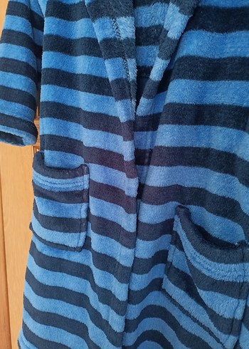 Erkek Çocuk Bornozu 5 6 yaş - Görsel 4