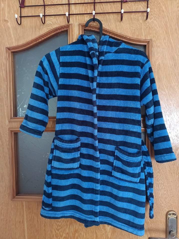 Erkek Çocuk Bornozu 5 6 yaş - Görsel 3