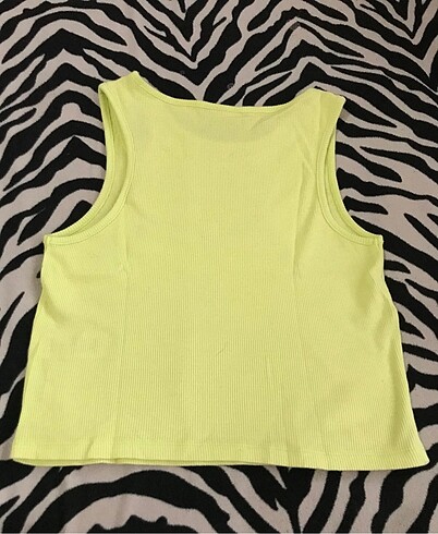 xs Beden Omuz Detaylı Crop