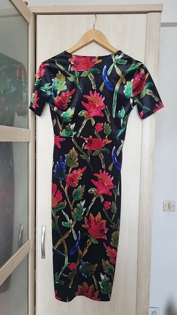 s Beden Zara Kadife Elbise
