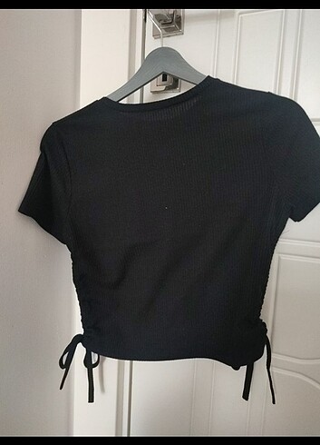 Siyah Crop