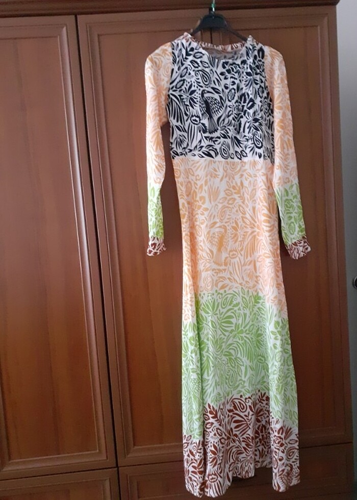 UZUN EBRULİ ELBİSE - Görsel 2