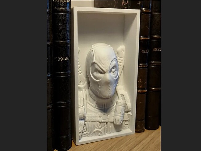 Beden Deadpool Kitap Tutucu Köşe Dekoru
