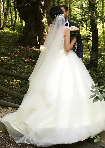 Kabarık gelinlik - Görsel 2