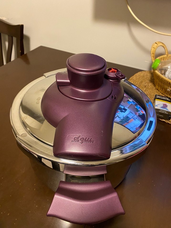 Bordo Renkli Düdüklü Tencere - Görsel 4