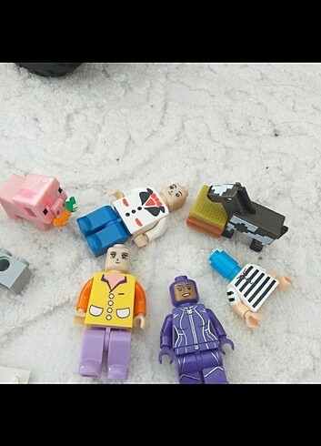  Beden Renk Lego toplam 3 oyuncak