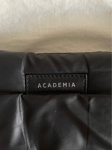  Beden Academia siyah yumuşak clutch