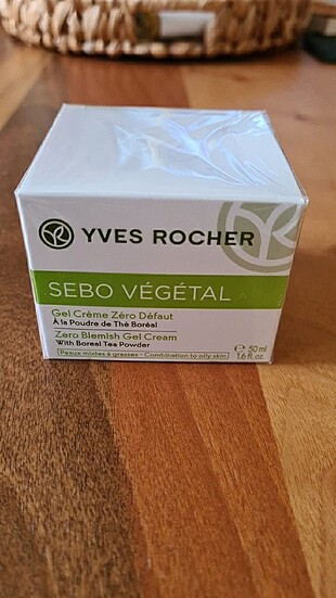 Yves Rocher Sebo Végétal ambalajı açılmamış bakım kremi