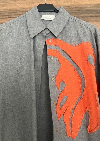 Zara Gri Uzun Kollu Baskılı Düğmeli gömlek