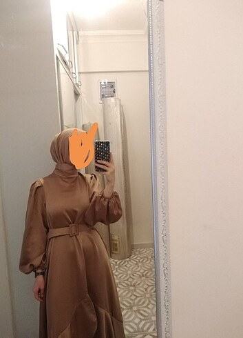 m Beden camel Renk Saten abiye. Şal dahil